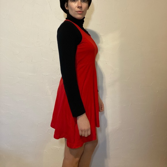 Red Sleeveless Stretch Swing Dress - Picture 2 of 5